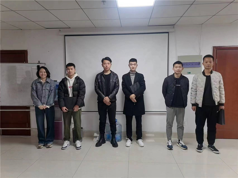 華礦集團(tuán)2023年第二屆拜師儀式成功舉行！